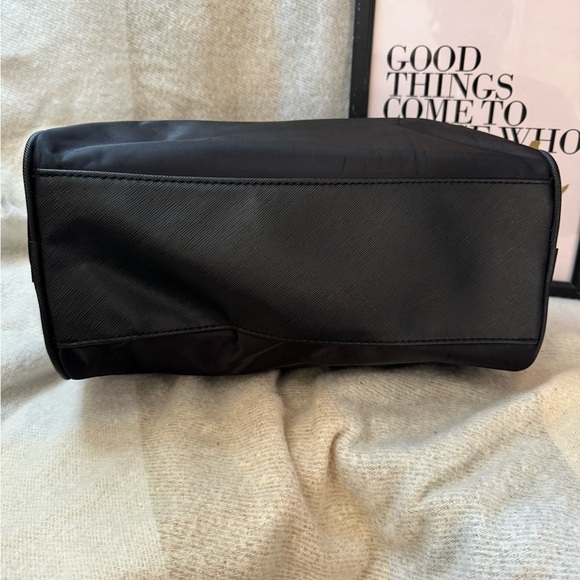 Victoria Secret bag - Picture 5 of 5